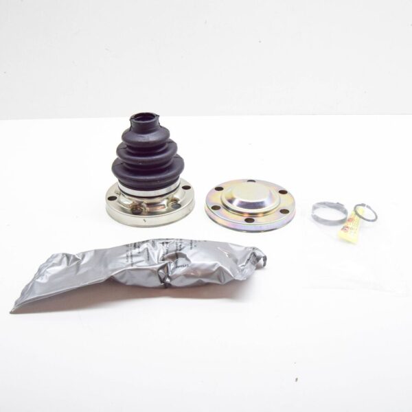 33219067899 - BMW 5 E34 CV Boots for Rear Drive Shaft 33219067899 NEW