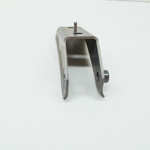 33316878015 - NEW BMW X5 G05 REAR AXLE LEFT SUBFRAME MOUNT 33316878015 ORIGINAL