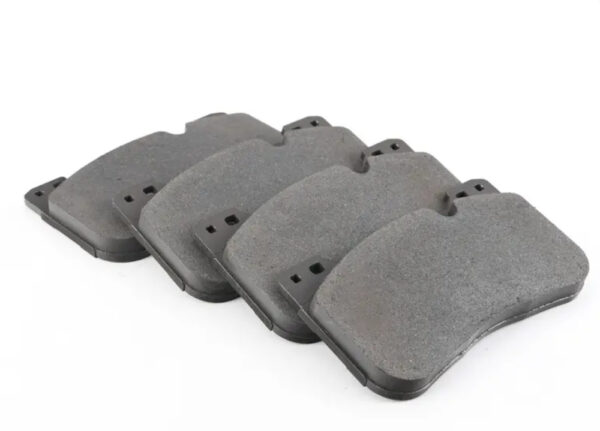 34108093715 - NEW BMW F90 FRONT BRAKE PADS SET 34108093715 8093715 18-20 ORIGINAL