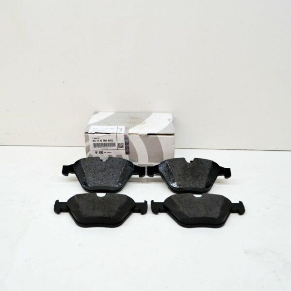 34116794915 - NEW BMW 5 E60 FRONT BRAKE PAD SET 34116794915 6794915 02-09 ORIGINAL