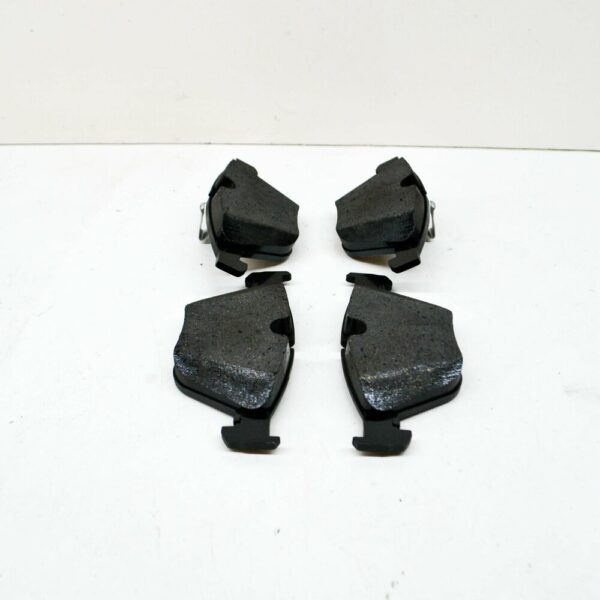 34116794915 - NEW BMW 5 E60 FRONT BRAKE PAD SET 34116794915 6794915 02-09 ORIGINAL