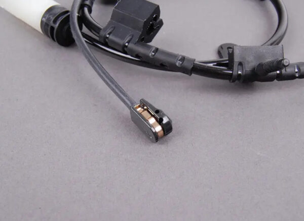 34356858080 - NEW MINI COOPER R56 JCW FRONT WEAR RIGHT BRAKE BLOCK SENSOR 34356858080