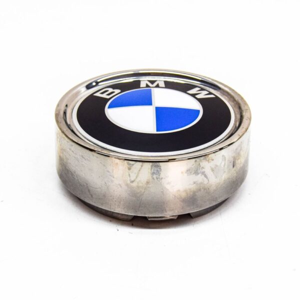 36131117649 - BMW 5 E12 E28 E34 wheel center cap 36131117649 new OEM