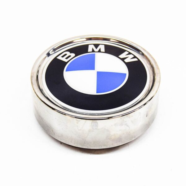 36131117649 - BMW 5 E12 E28 E34 wheel center cap 36131117649 new OEM