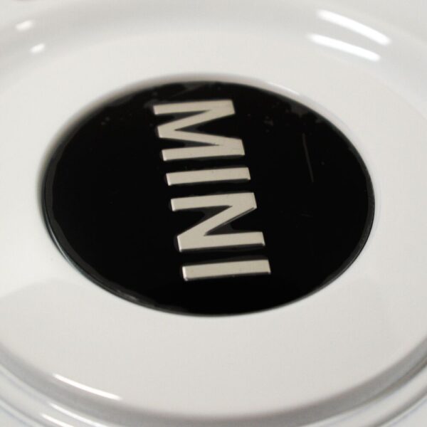 36131512573 - MINI Cooper R50 Wheel Centre Hub Cap 1x White 16" 36131512573 NEW GENUINE