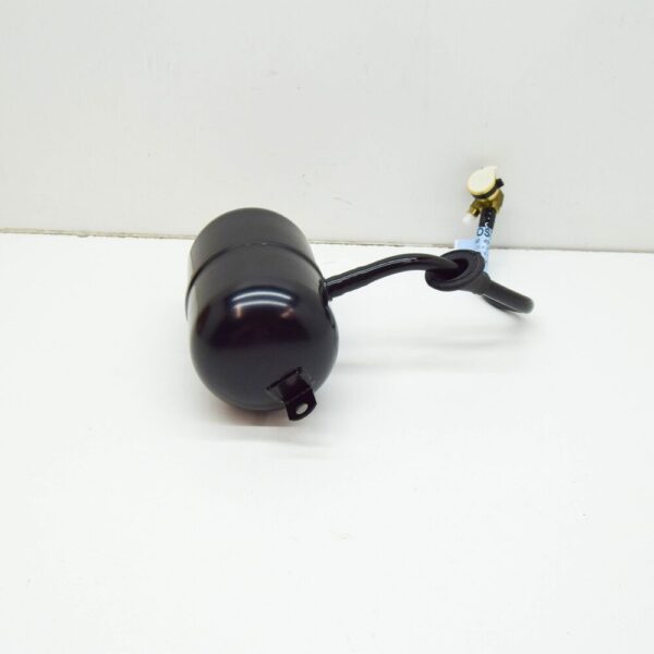 37126752288 - BMW 5 E39 Right Air Reservoir With Pipe 6752288 37126752288 NEW GENUINE