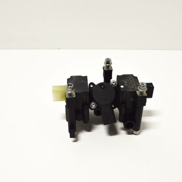 37246779713 - NEW BMW X5 E53 VALVE UNIT 37246779713 6779713 OEM