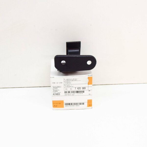 41517420089 - NEW BMW 5 G30 FRONT LEFT DOOR LOWER HINGE 41517420089 16-20 ORIGINAL