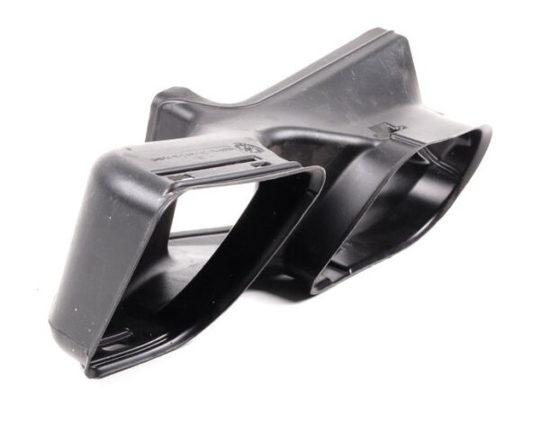 51112695762 - NEW BMW 5 E39 OIL COOLER M AIR DUCT 51112695762 2695762 OEM