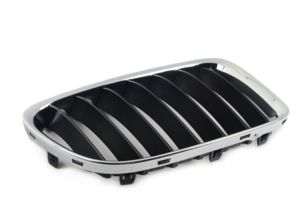 51112993306 - New Genuine BMW X1 E84 09 - 15 Front Right Kidney Grille 2993306 OEM