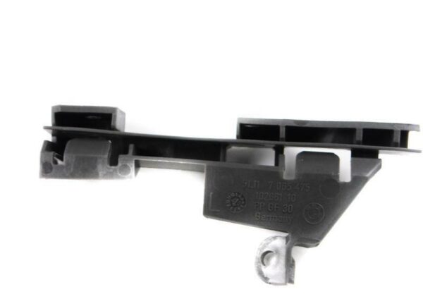51117065475 - NEW ORIGINAL BMW E46 COUPE DAL: 03/08/2003 FRONT BUMPER GUIDE CONVERT