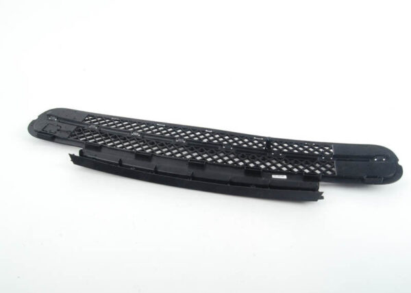 51117127933 - NEW MINI R50 R52 04-08 FRONT BUMPER CENTER LOWER GRILL 7127933 ORIGINAL