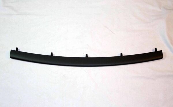 51117134095 - BMW E90 Genuine Center Grille Bumper 51117134095