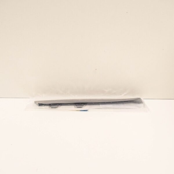 51117172369 - BMW 5 GT F07 Front Bumper Left Lower Grille Trim 51117172369 7172369 NEW OEM