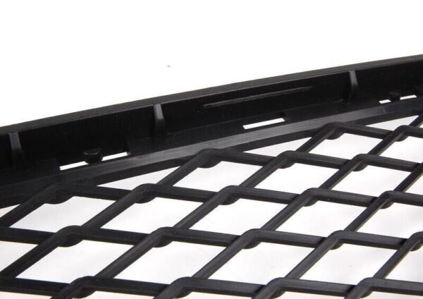 51117175016 - BMW E92 Front Bumper Central Grille Original 51117175016
