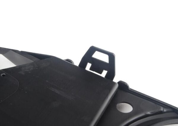 51117255370 - BMW F30 Original 51117255370 Partially Open Grill Fog Blender