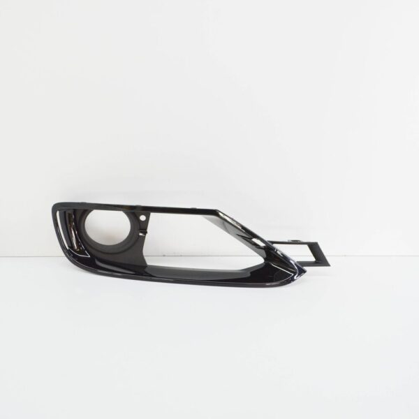 51117279702 - BMW 3 F30 radiator grille lower right fog lights 51117279702 7279702 2014