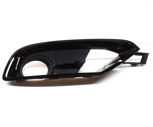 51117300739 - BMW 3 F30 Partially Open Grid Cover Left Side 7300739 NEW GENUINE