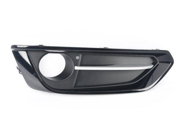 51117343732 - BMW F22 F23 original right front fog cover 51117343732