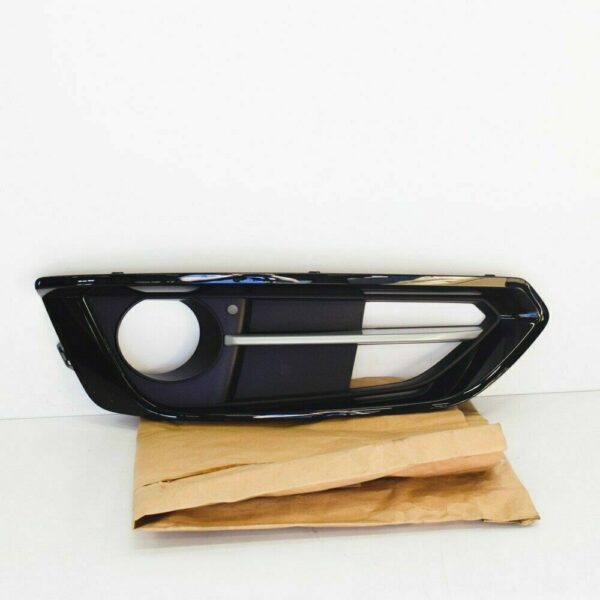 51117343734 - OEM BMW 2 CONVERTIBLE F23 FRONT RIGHT BUMPER FOG LIGHT 51117343734 GENUINE