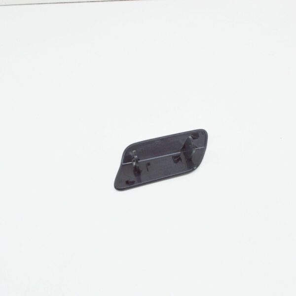 51117409534 - NEW BMW 6 F06 RIGHT HEADLIGHT WASHER COVER 51117409534 7409534 2016 OEM
