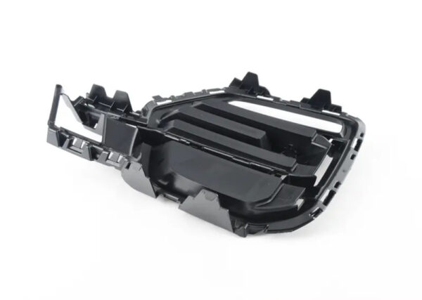 51117449688 - NEW BMW X5 G05 FRONT RIGHT CLOSED GRILLE 51117449688 7449688