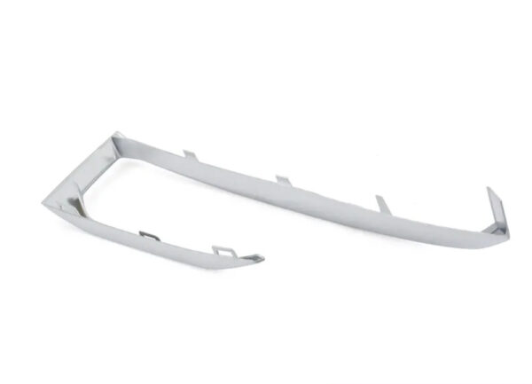 51117449692 - NEW BMW X5 G05 FRONT RIGHT FOG LIGHT TRIM 7449692 51117449692 ORIGINAL