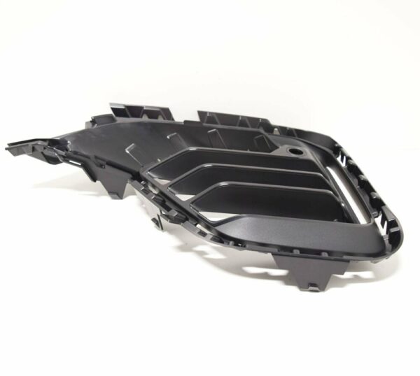 51117473034 - NEW BMW X7 G07 FRONT BUMPER RIGHT SIDE OPEN GRILLE 51117473034 OEM