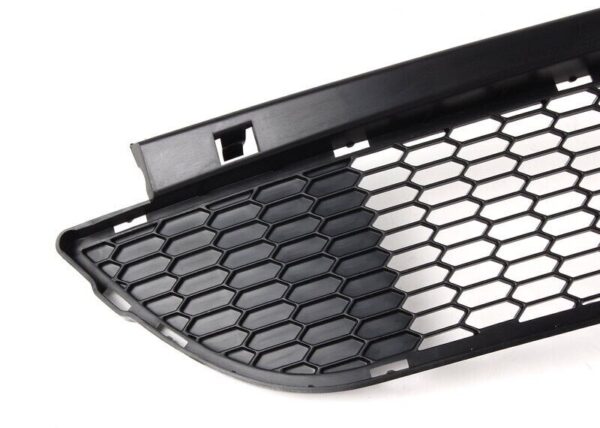 51117895842 - BMW E85 Original Bottom Front Grille 51117895842