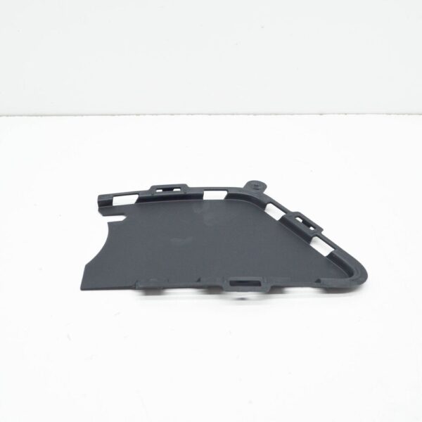 51118054262 - BMW 3-SERIES F30 F31 FRONT BUMPER O/S RIGHT GRILL TRIM COVER 8054262