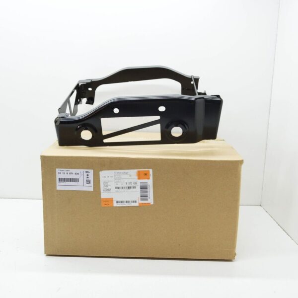51118071636 - NEW BMW M4 COUPE G82 FRONT RIGHT HEADLIGHT MOUNT PLATE 51118071636 ORIGINAL