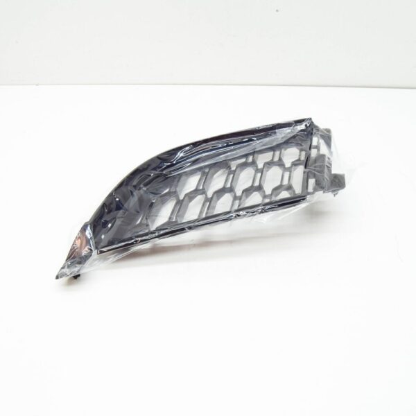 51118075602 - BMW 3 G20 Front M Bumper Right Center Lower Grill Part 51118075602 NEW GENUINE