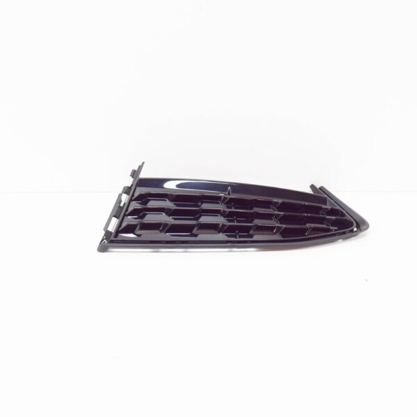 51118092158 - BMW 7 G11 M Front Bumper Right Grille 8092158 51118092158 NEW GENUINE