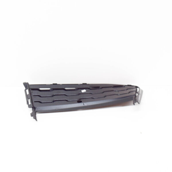 51118092158 - BMW 7 G11 M Front Bumper Right Grille 8092158 51118092158 NEW GENUINE