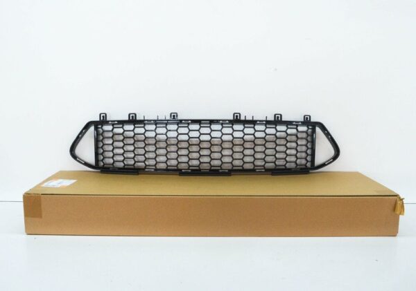 51118097500 - NEW BMW F87 M2 COMPETITION COUPE GRILLE BUMPER MIDDLE FRONT 51118097500 19-20
