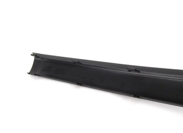 51118195290 - BMW E46 M PACK FRONT BUMPER TRIM SHAPE BOARD RIGHT O/S 8195290 99-04