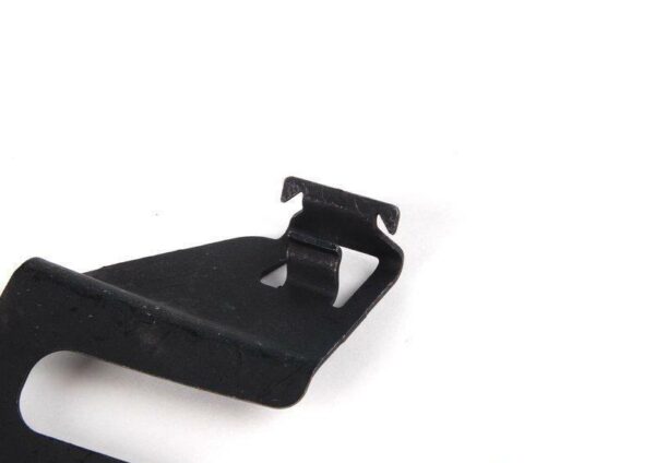 51127000362 - BMW E46 7000362 51127000362 right rear bumper bracket clip