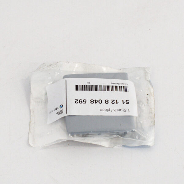51128048592 - NEW BMW 5 F10 REAR BUMPER DRAW HOOK COVER CAP 5112804892 8048592 2011