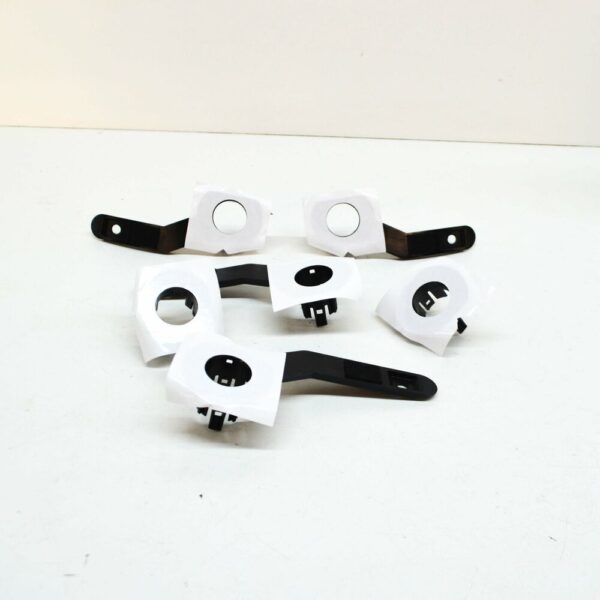 51128069815 - NEW BMW 3 F30 M P FRONT BUMPER PDC PMA SENSOR MOUNTING  51128069815