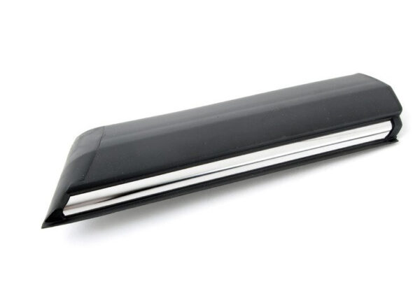 51131871098 - BMW 5 E28 Front Right Fender Moulding 51131871098 1871098 NEW GENUINE