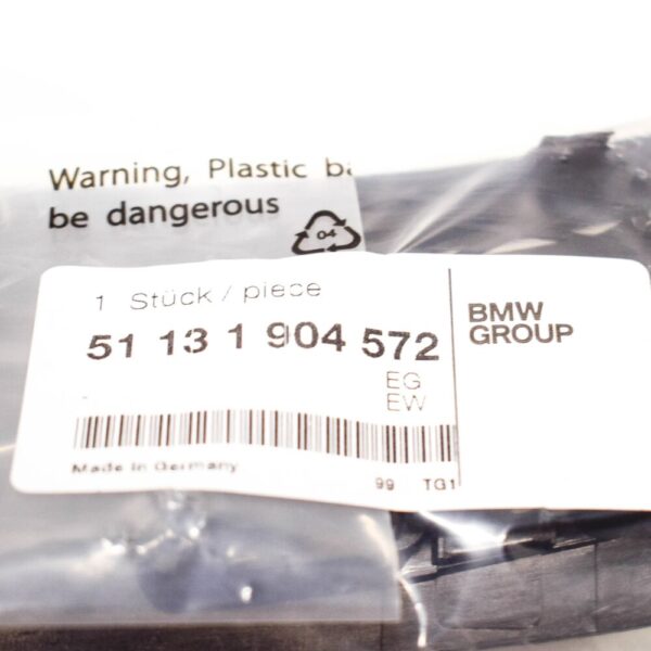 51131904572 - BMW 3 E30 bonnet windshield right radiator grille 51131904572 new
