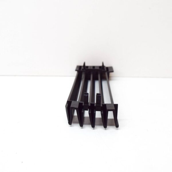 51131940908 - BMW 8 E31 front bumper air inlet grille right 51131940908 new OEM