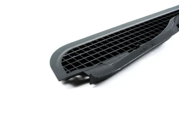 51131977679 - BMW E36 front bumper grille hood genuine 51131977679