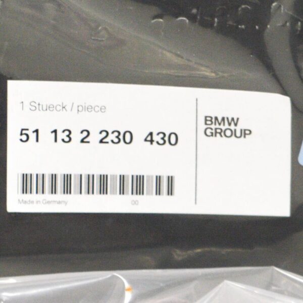 51132230430 - BMW 5 E34 trunk lid cover 51132230430 2230430 new