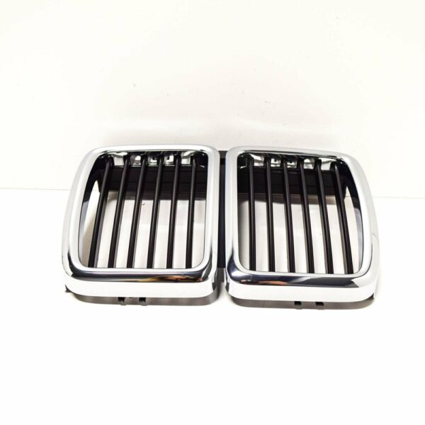 51132233001 - New Genuine BMW 3 Series E30 M3 Coupe Front Radiator Grill 2233001 OEM