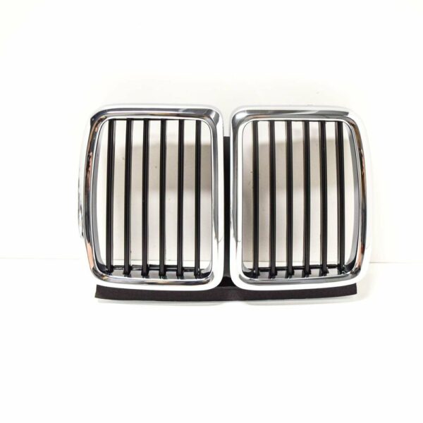 51132233001 - New Genuine BMW 3 Series E30 M3 Coupe Front Radiator Grill 2233001 OEM