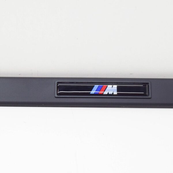 51132695682 - BMW 5 E39 Front Right Door Moulding 2695682 51132695682 NEW