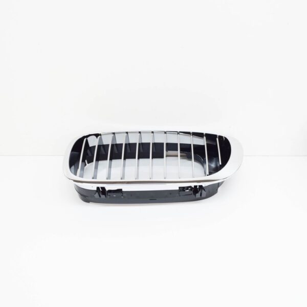 51137064317 - BMW 3 E46 Radiator Left Chrome Kidney Grille 51137064317 7064317 NEW GENUINE