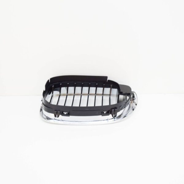 51137064318 - BMW 3 E46 radiator right chrome kidney grid 51137064318 7064318 new original