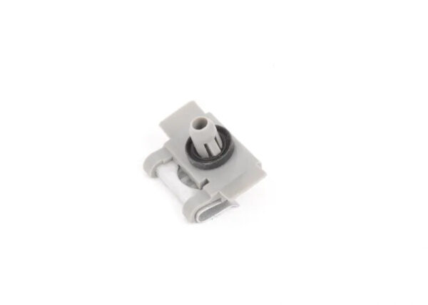 51137157098 - BMW 3 Touring F31 window frame clamp 7157098 51137157098 NEW original